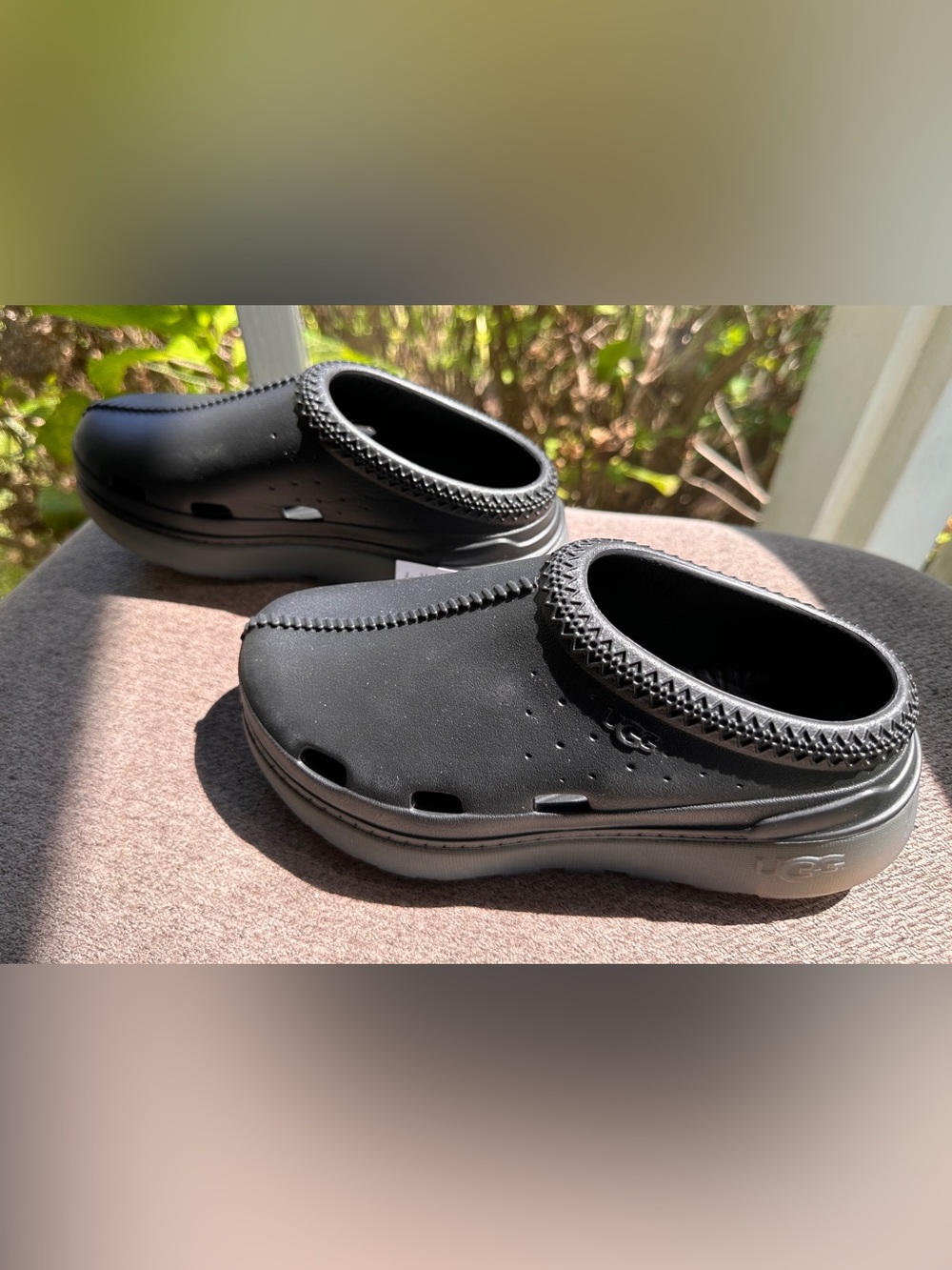 UGG Kids Sz~1*Tasman Sport*Black Slip-On Clog*New - Picture 3 of 8